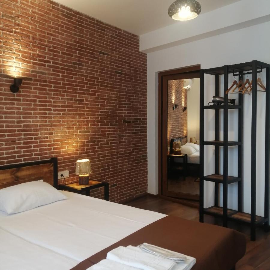 Winehouse Old Qvevri Apartments Tbilisi Eksteriør bilde